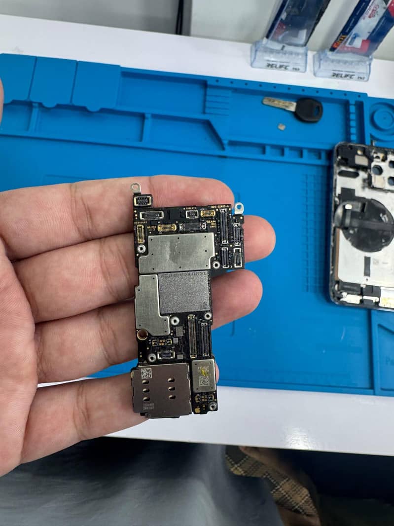 Apple iPhone 13 Pro Max 19