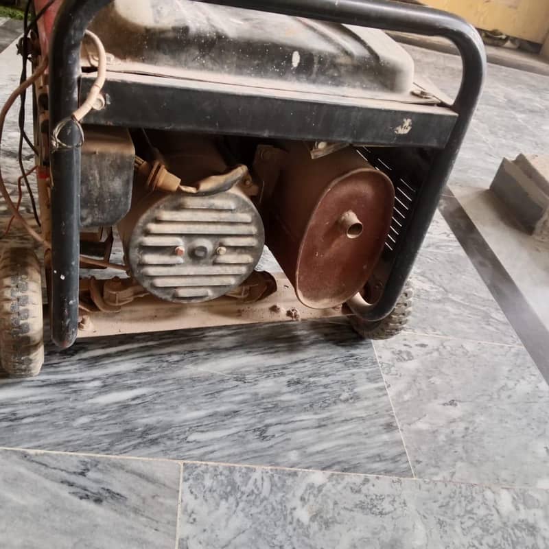 Generator CL-4000 3