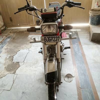 Honda CD 70 Model 2017 | Good Condition | Punjab Registered