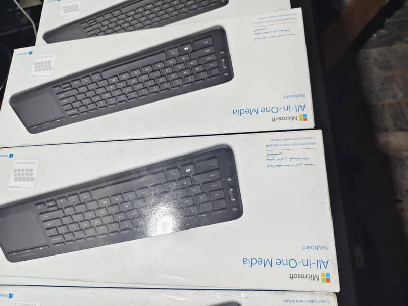 Microsoft touchpad wireless keyboard tv smart logitech 8