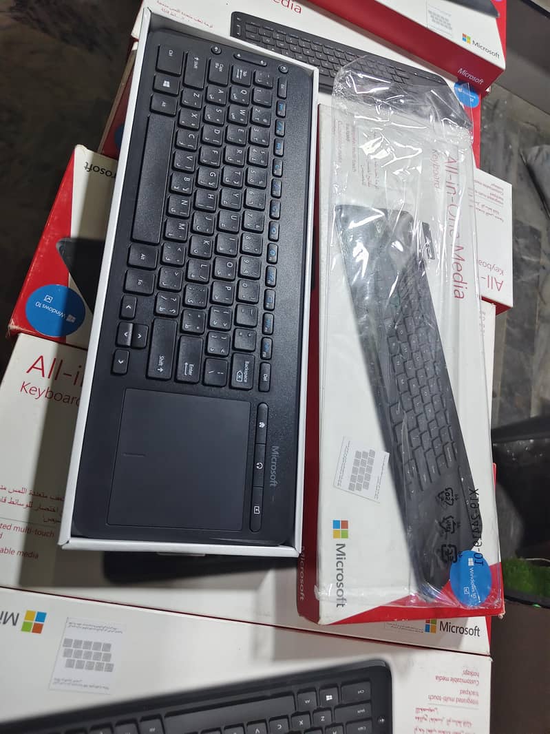 Microsoft touchpad wireless keyboard tv smart logitech 10