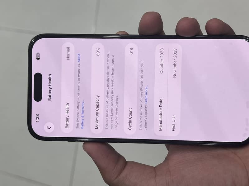 IPhone 15 Pro Max JV 6