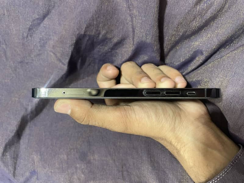 Apple iPhone 12 Pro 5