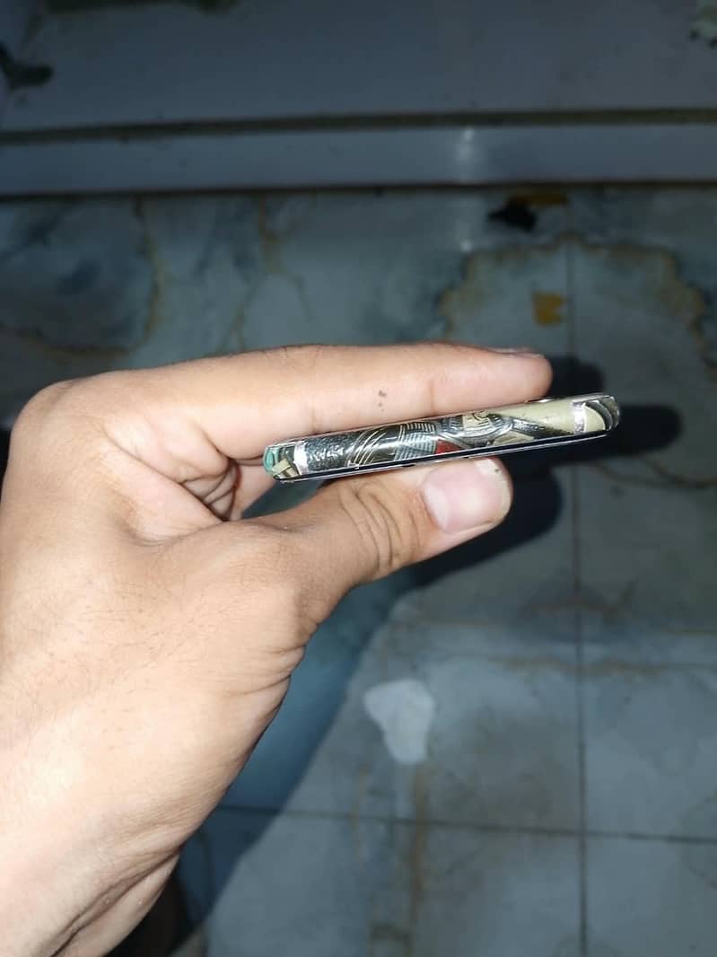 Apple iPhone 6S 6
