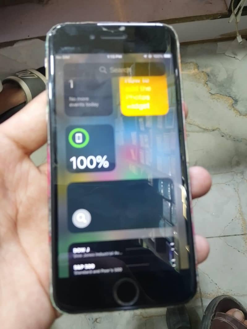 Apple iPhone 6S 8