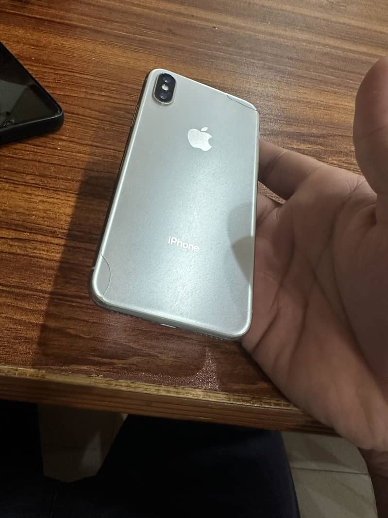 Apple iPhone X 1