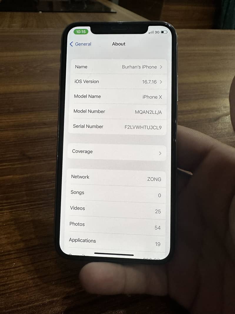 Apple iPhone X 4