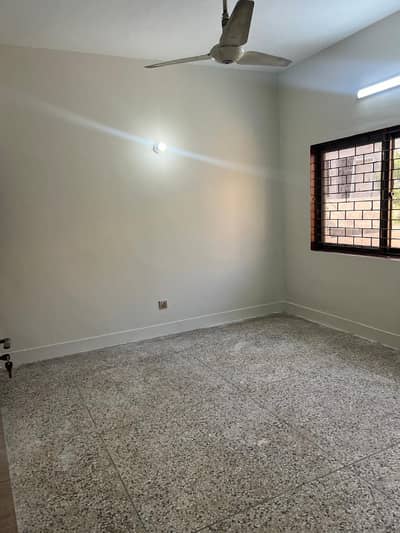 5 Marla House For Sale In G-6
