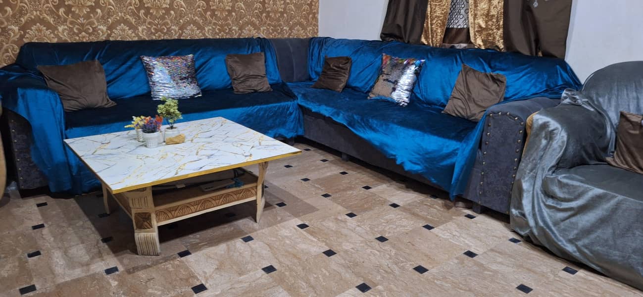 7 Seter L shaped Sofa 1