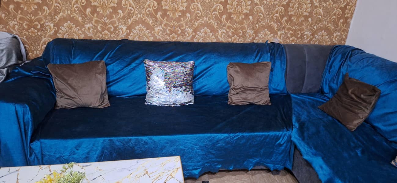 7 Seter L shaped Sofa 2