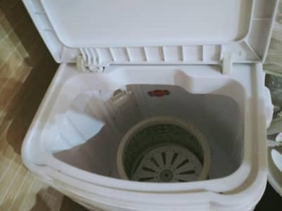 BABY WASHERMACHINE