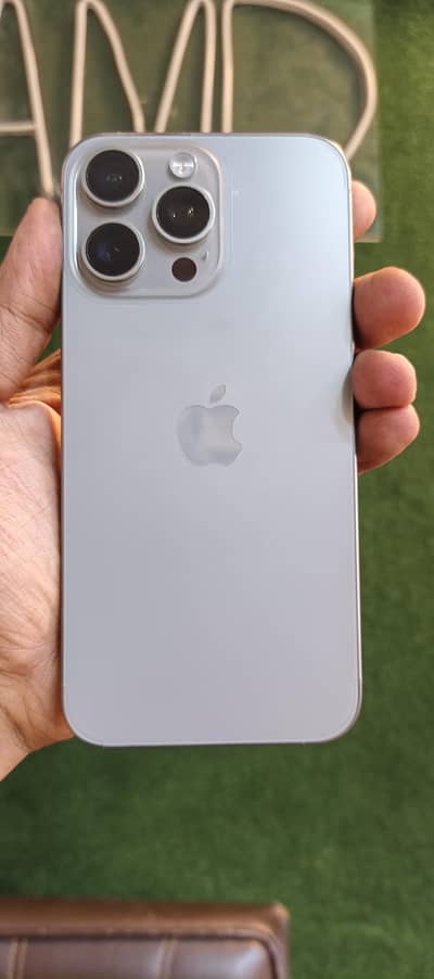 Apple iPhone 15 Pro Max