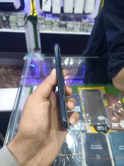 Apple iPhone 11 Pro