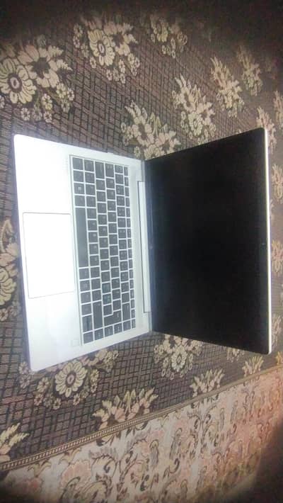 Hp laptop 11 geneaction 10/9