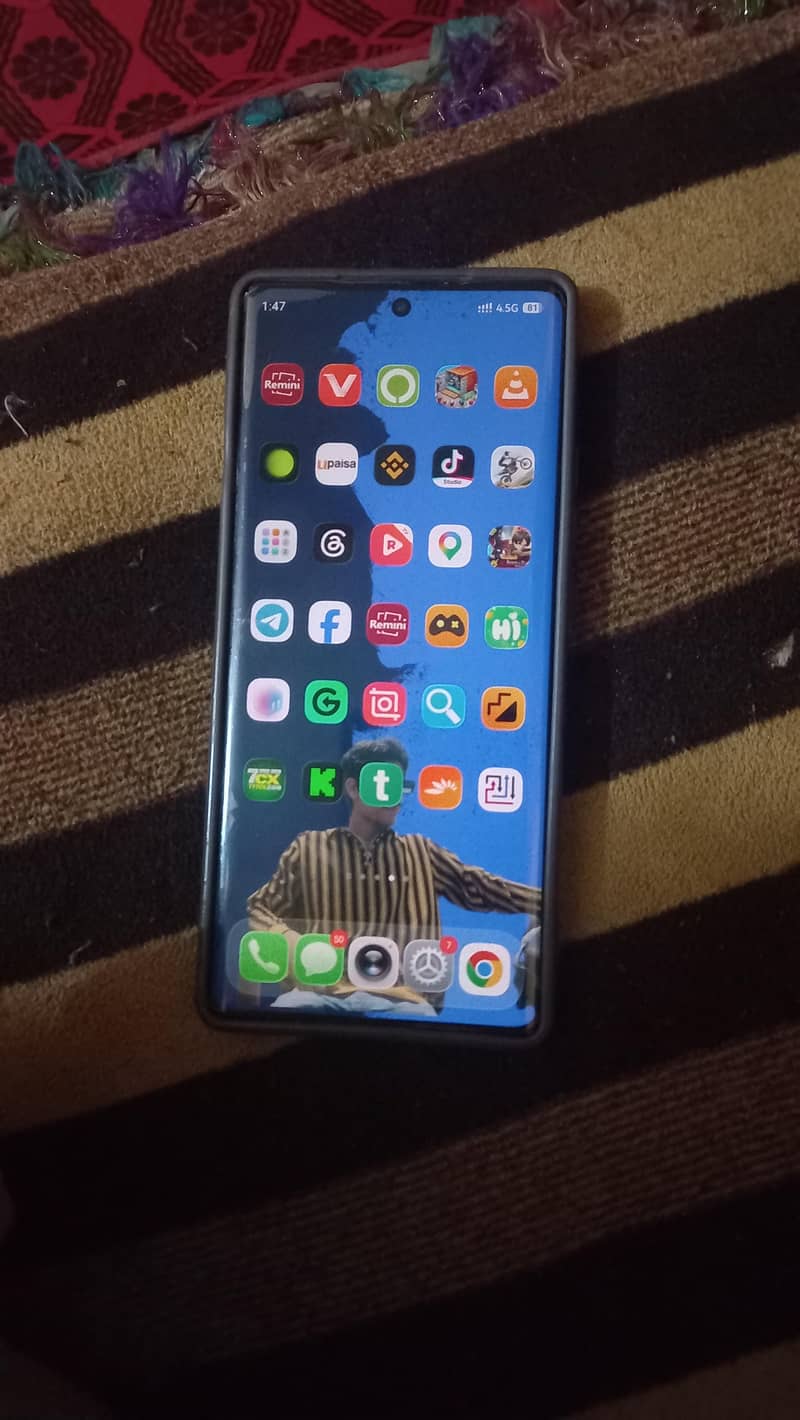 Tecno CAMON 40 Pro 3