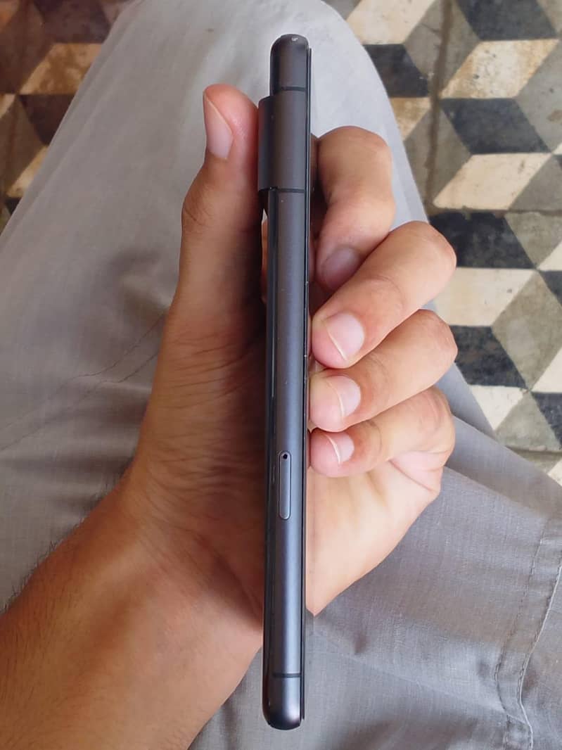 Google Pixel 7 3