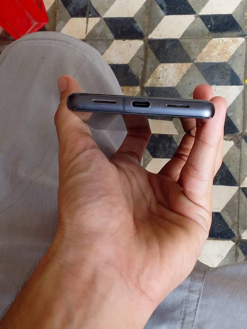 Google Pixel 7 6