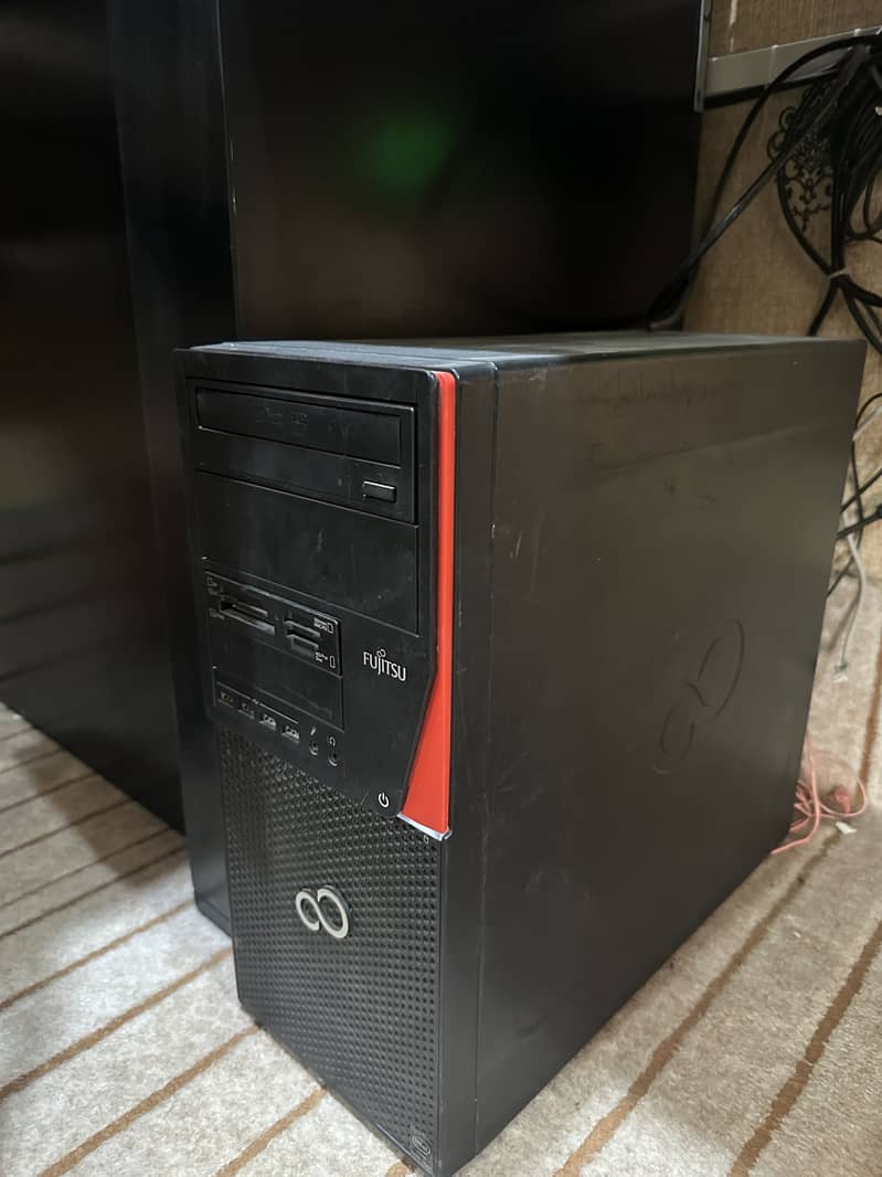 Fujitsu Core i5 Desktop PC – Complete Setup 2