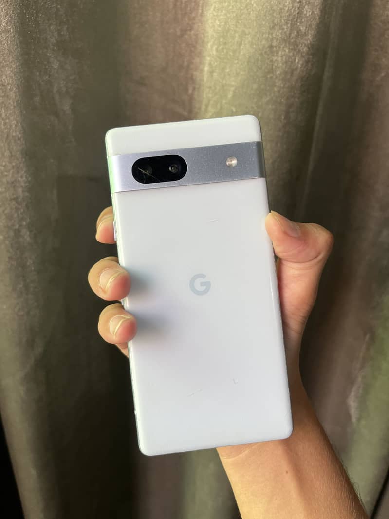 Google Pixel 7a 4