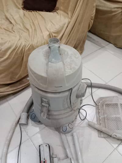 unused vacuum cleaner