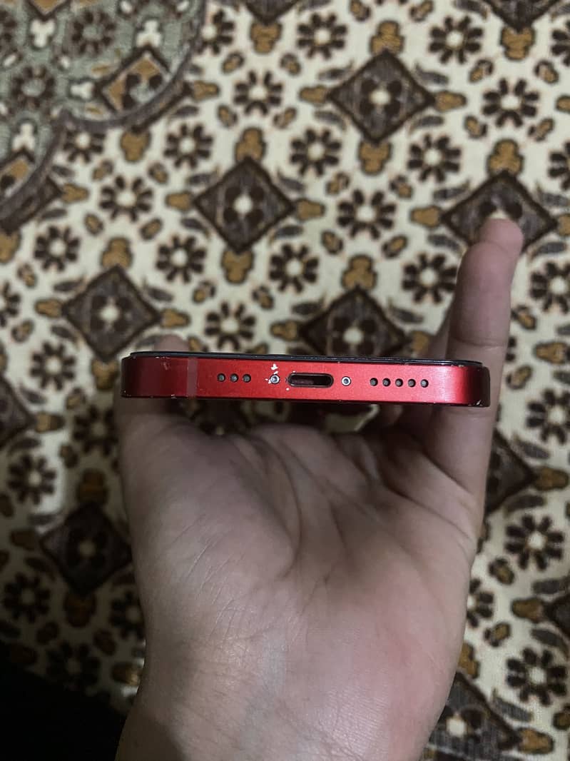 Apple iPhone 13 3