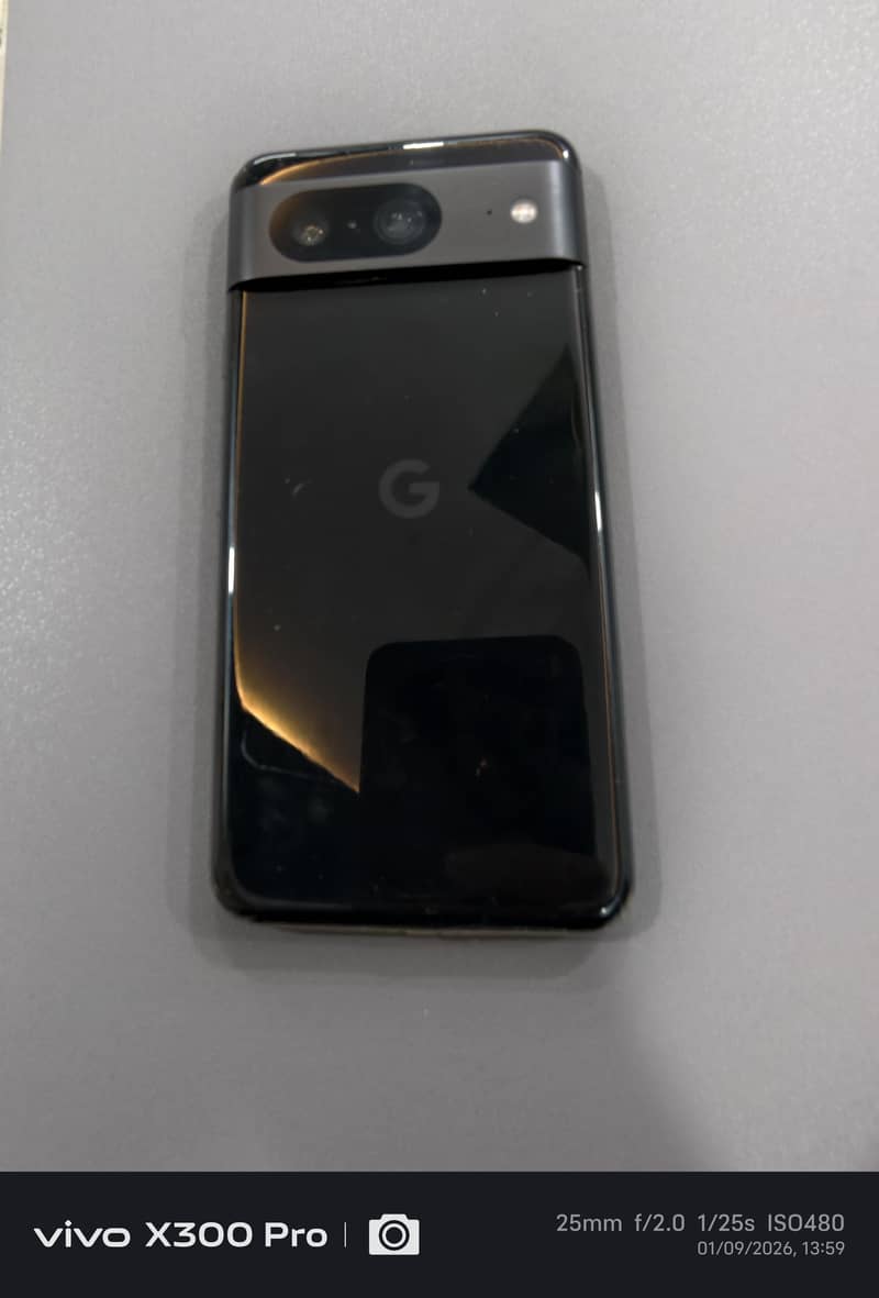 Google Pixel 8 1