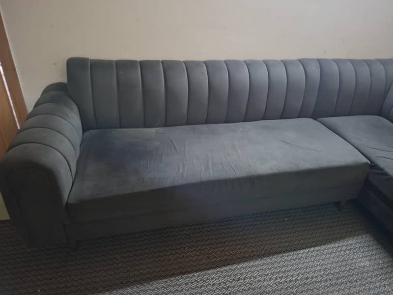 l shape sofa 0