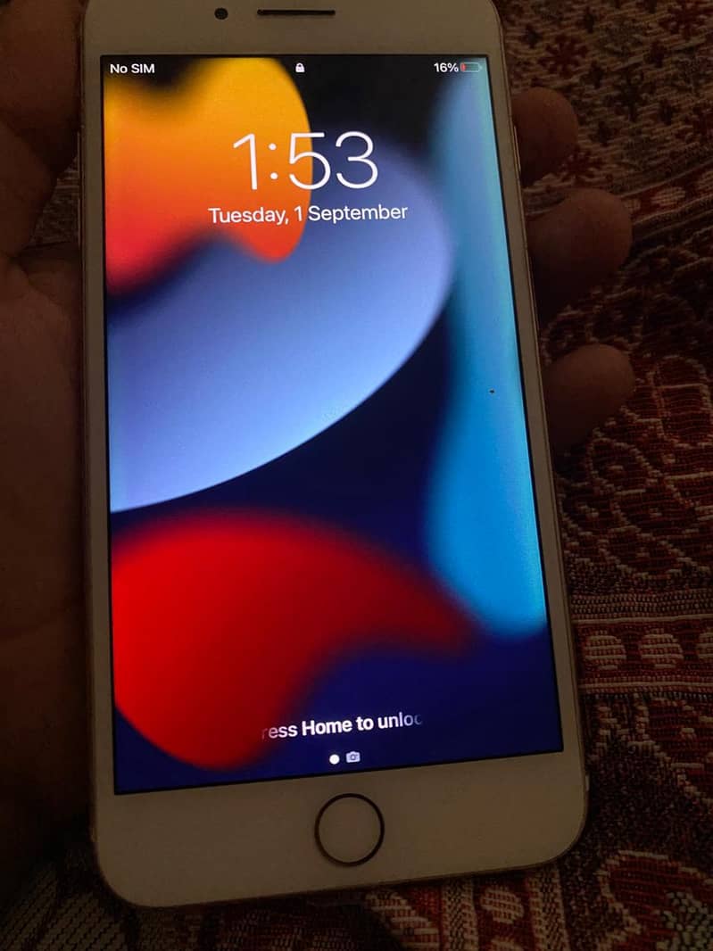 Apple iPhone 7 Plus 1