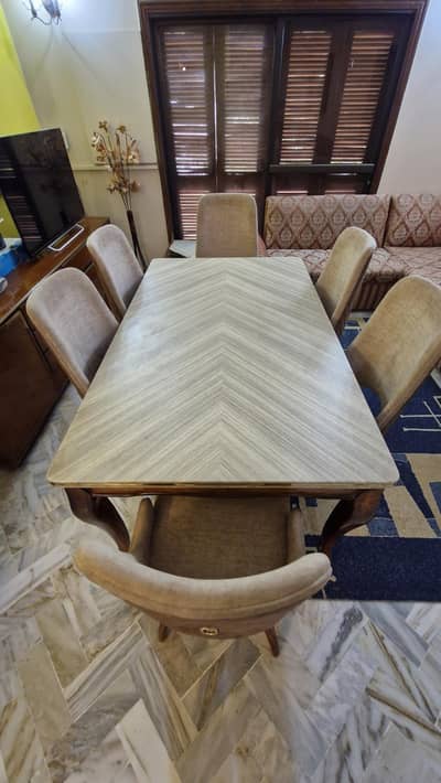 6 SEATER DINING TABLE