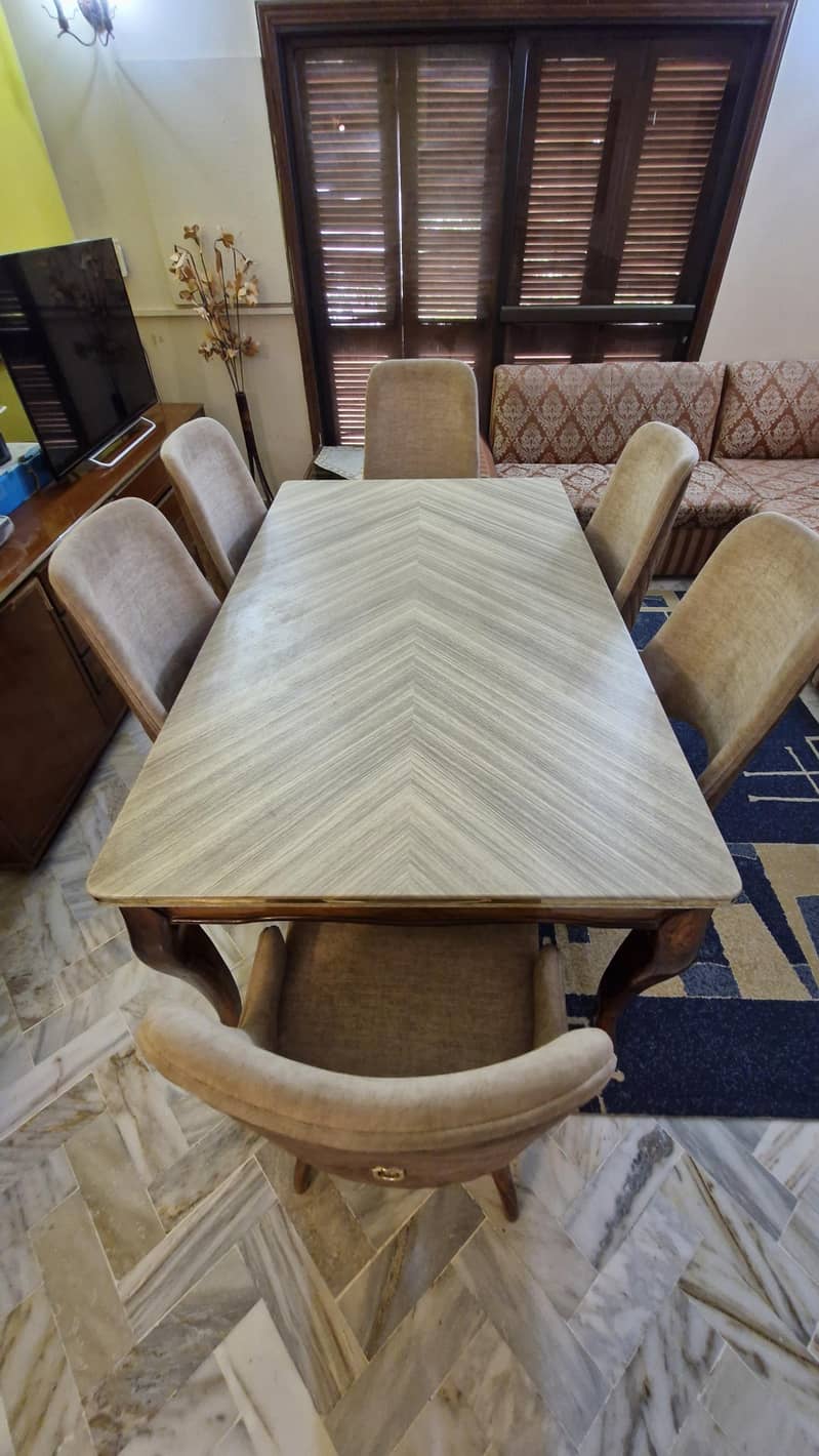 6 SEATER DINING TABLE 0