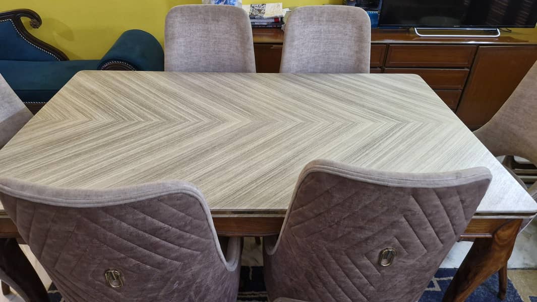 6 SEATER DINING TABLE 1
