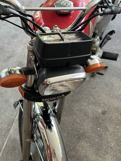 Honda 125 self start