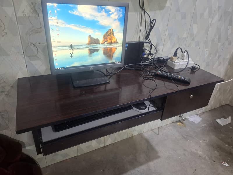 Computer table wall attached 2