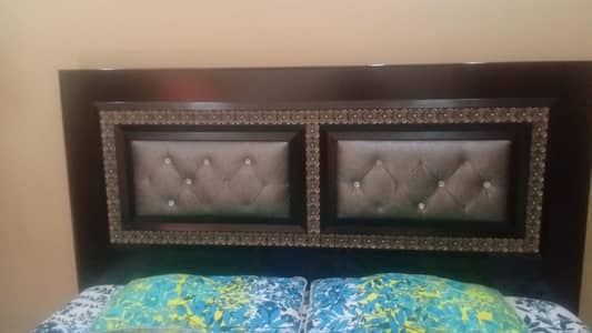 Double bed / bed set / king size bed\ Furniture