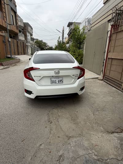 Honda Civic Oriel 2017