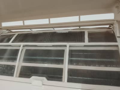 GRee inverter Ac 1.5ton condition 10by10 Gree 1.5 Ton G10 Inver