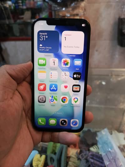 Apple iPhone 12