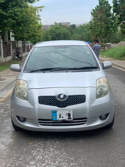 Toyota Vitz 2007