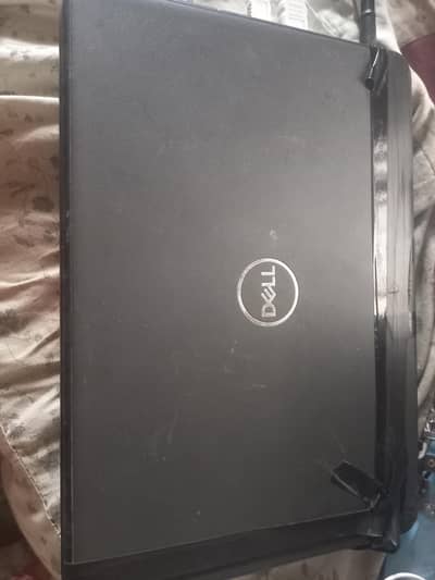 Dell i3 8th Gen 8GB 128GB Broken lcd fully work