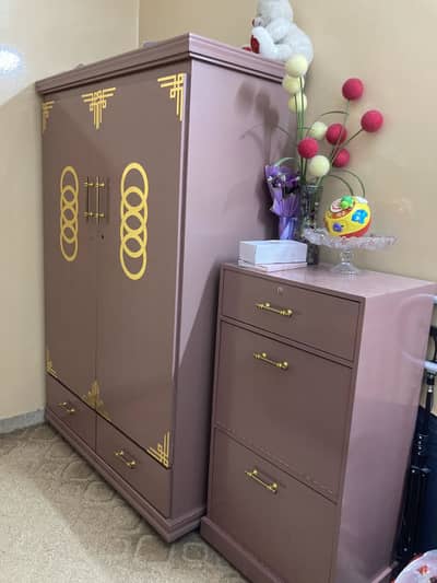 Almirah & shoe rack