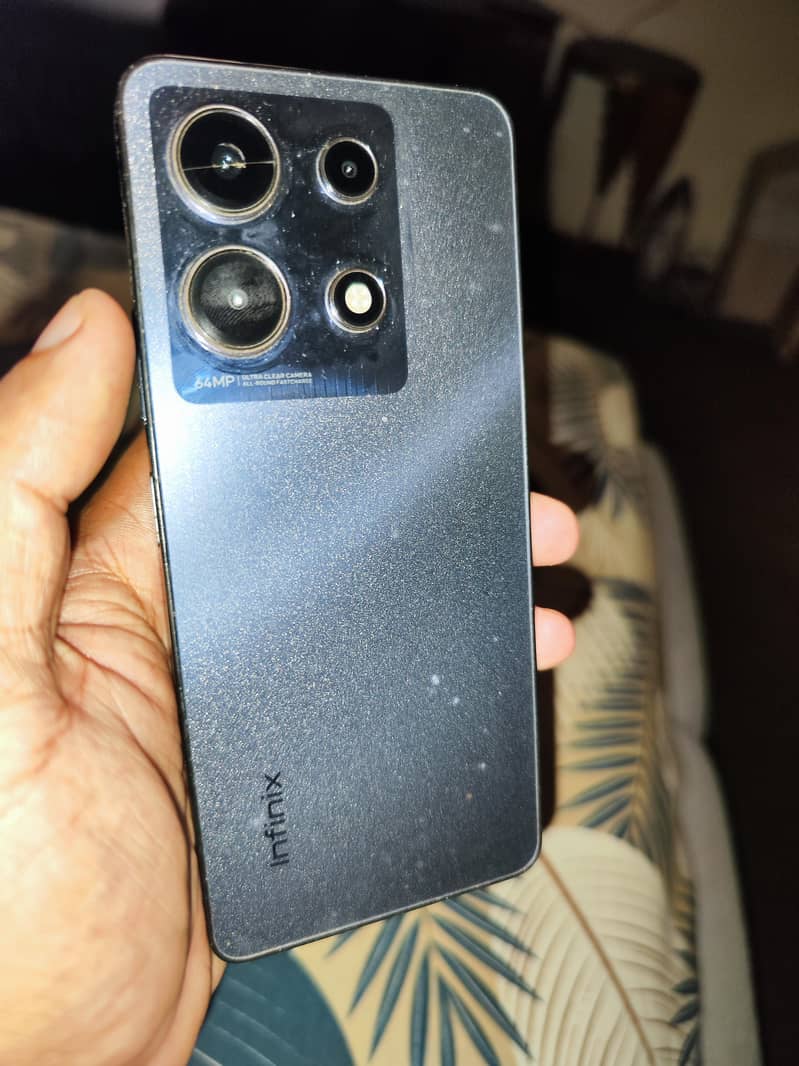 Infinix Note 30 1