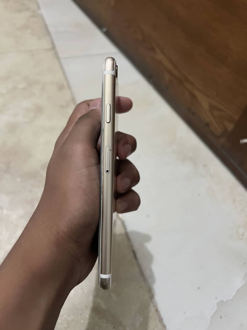 Apple iPhone 6S 6