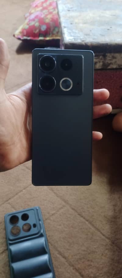 Infinix Note 40