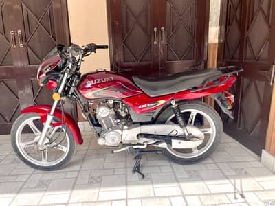 Suzuki Gd 110 S – Model 2022 | Excellent Condition