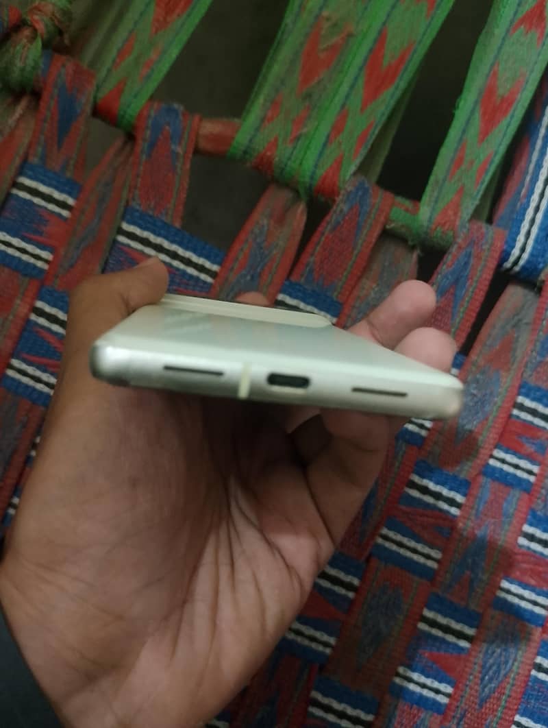 Google Pixel 7 2