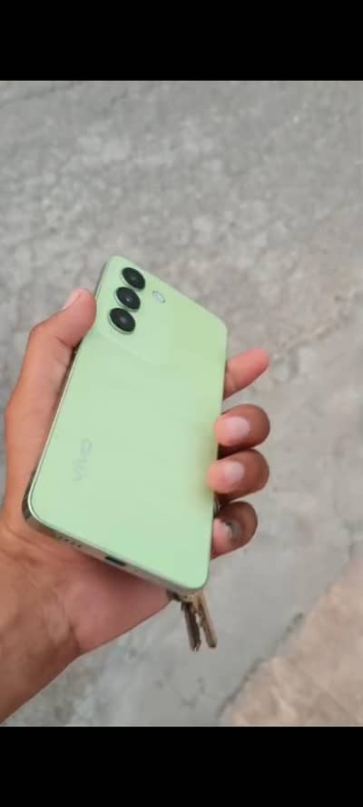 Vivo Y100   Ram8+8  memory256 all original no issue  bettery time good