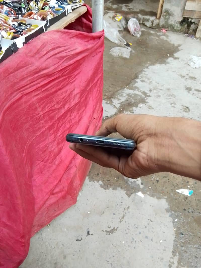 Tecno Camon 18P 1