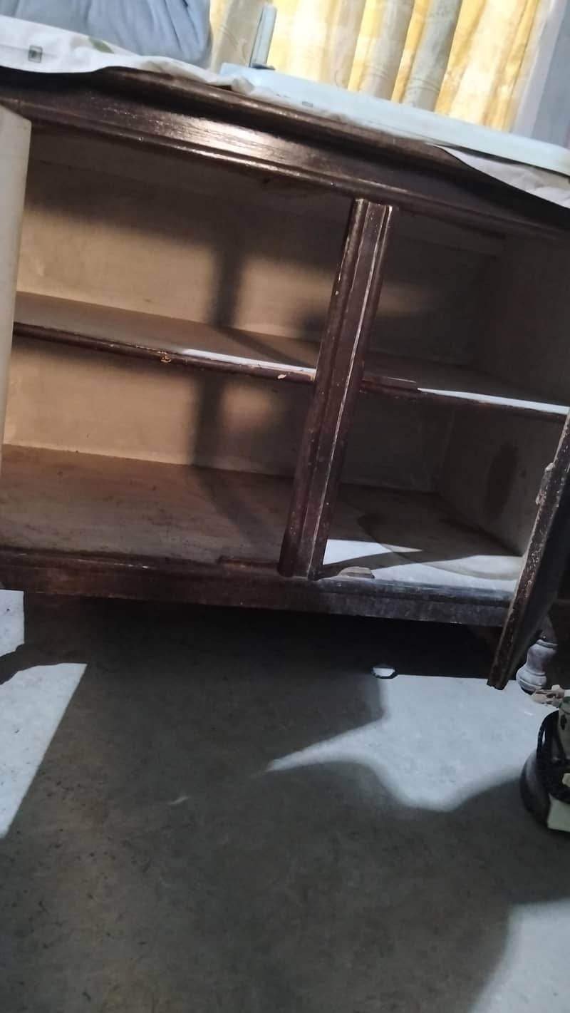 iron table 1