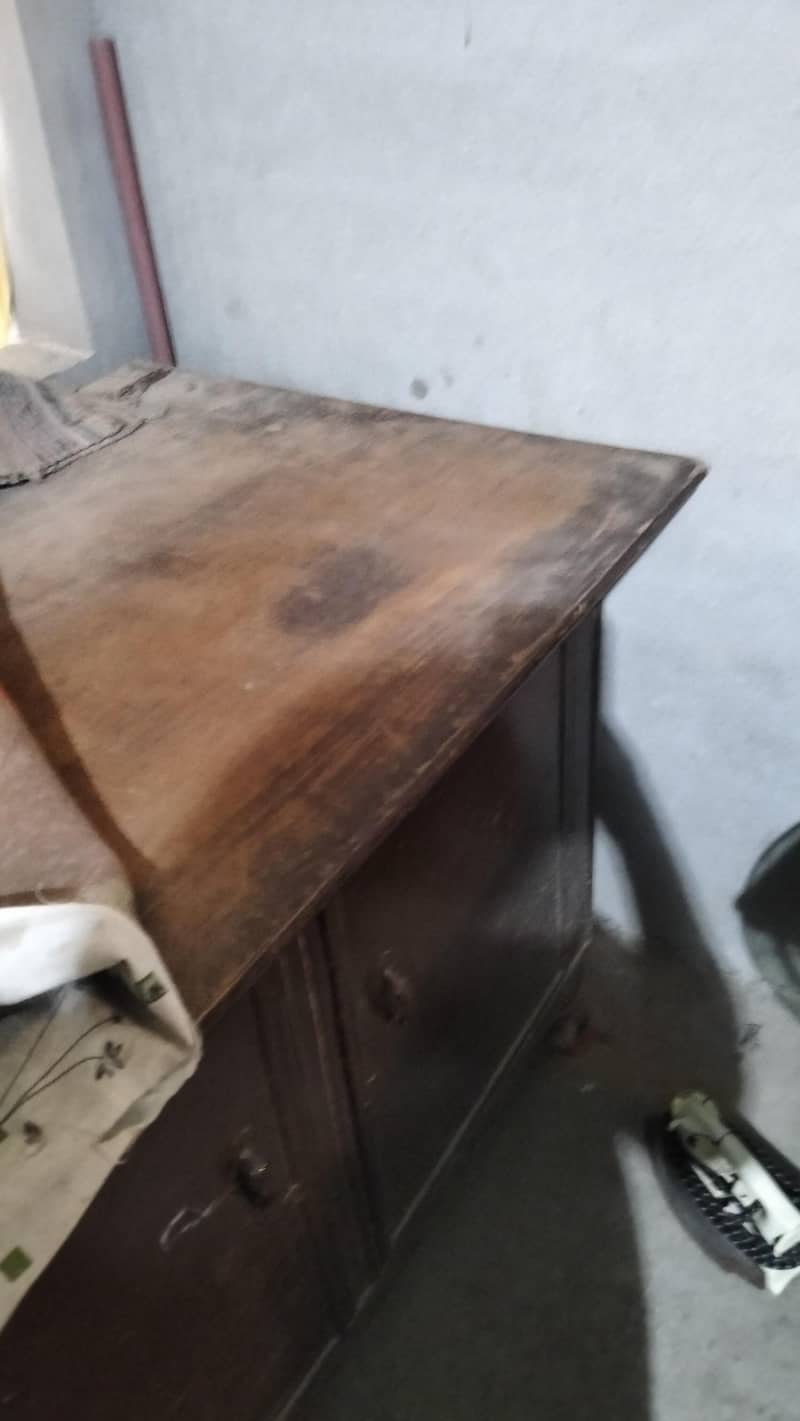 iron table 2