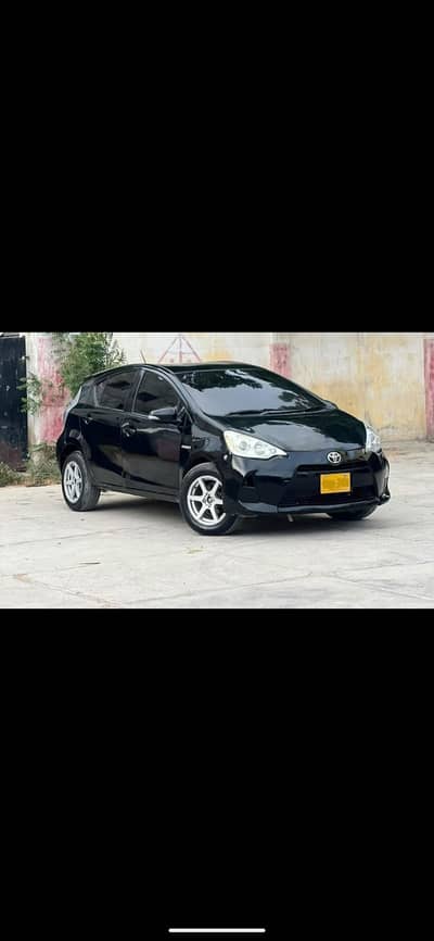 Toyota Aqua 2014 s push